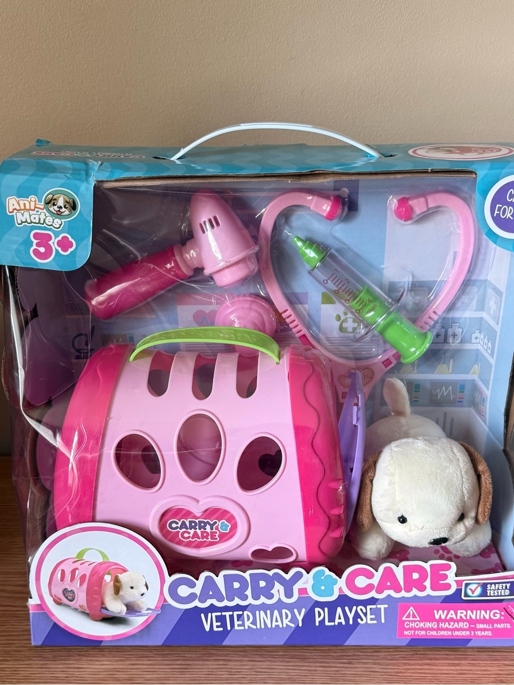 New in box- Veterinary Playset with Plush Puppy